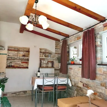 Montepozzo With Private Garden * Rovinj